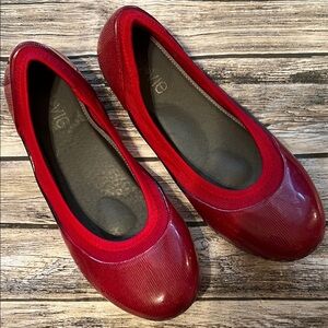 Ja-Vie True Red Ballet Flat Jelly Shoes 39 = 8